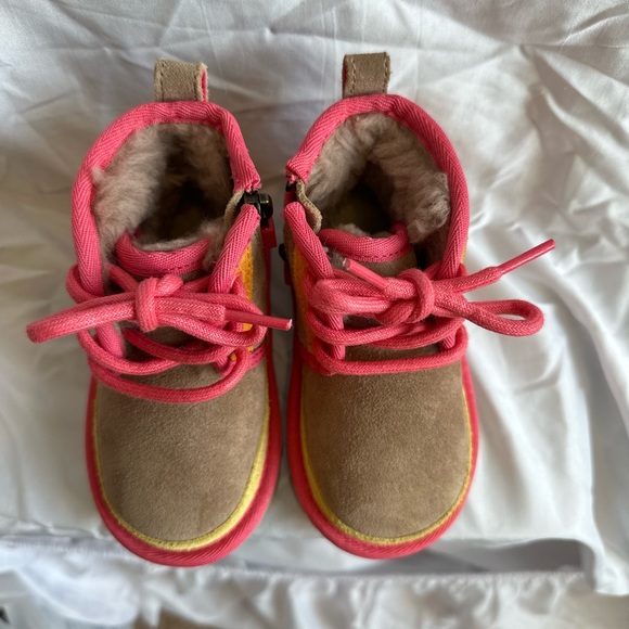 Brand new toddler’s multi-colored UGGs. - Picture 4 of 6
